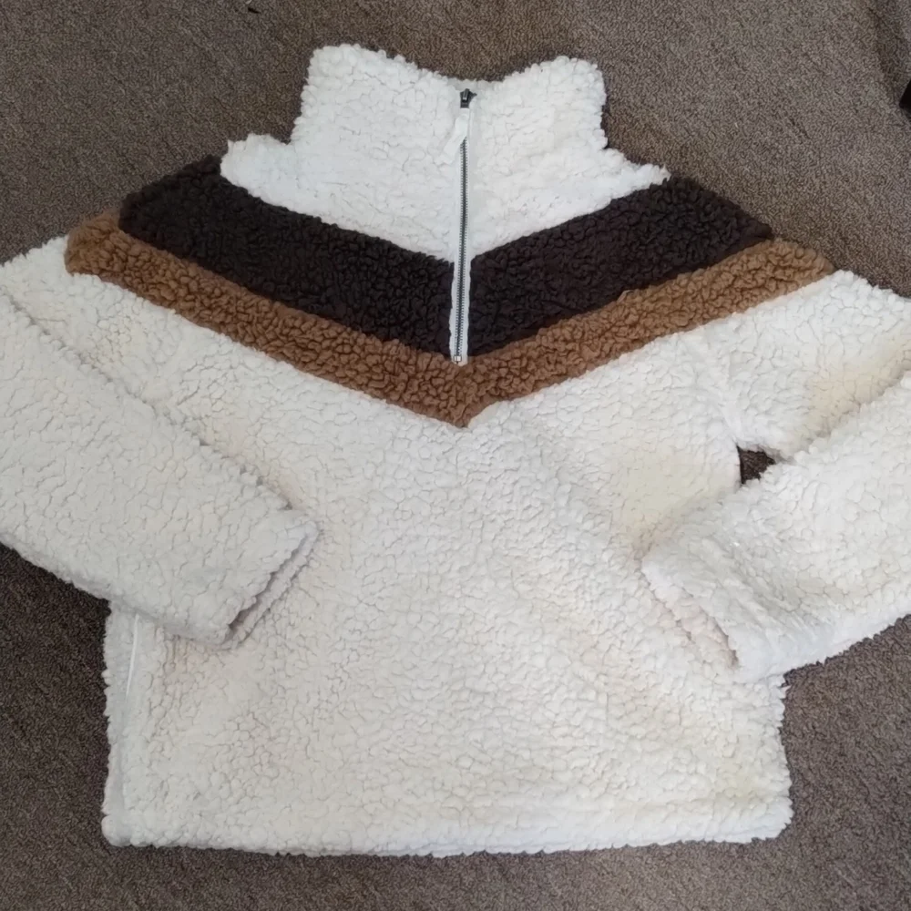 Sherpa soft pullover - Picture 1 of 9